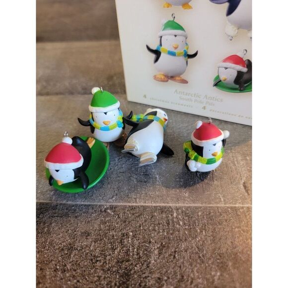 Hallmark 2008 Antarctic Antics South Pole Pals ornament Xmas Decor penguin minia - Picture 1 of 6
